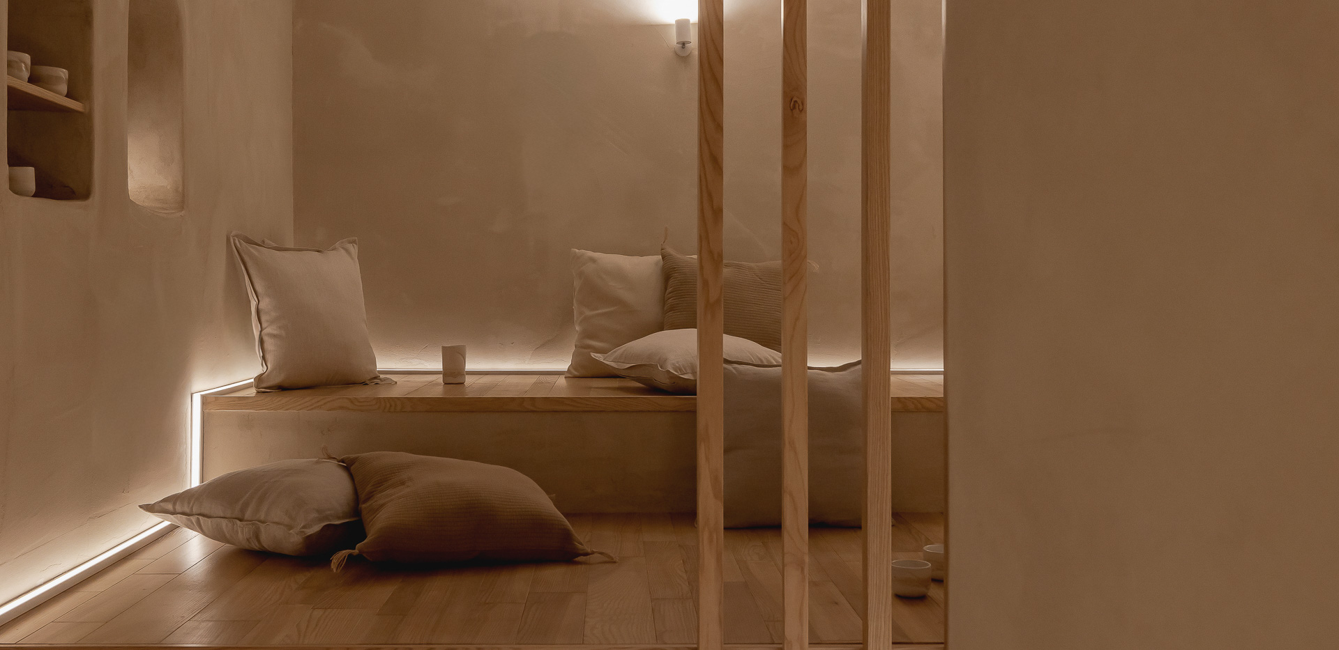 164 auroyoga 1920px